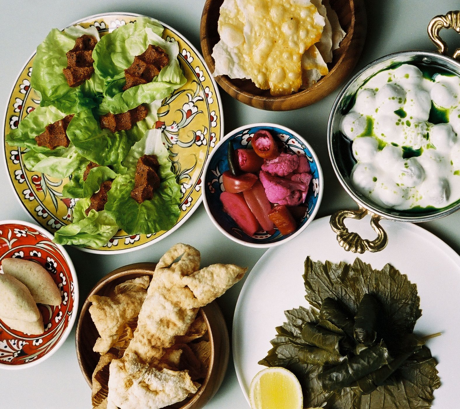 Brandneu Guell Kekova Urfa Holzofengrill Gerichte